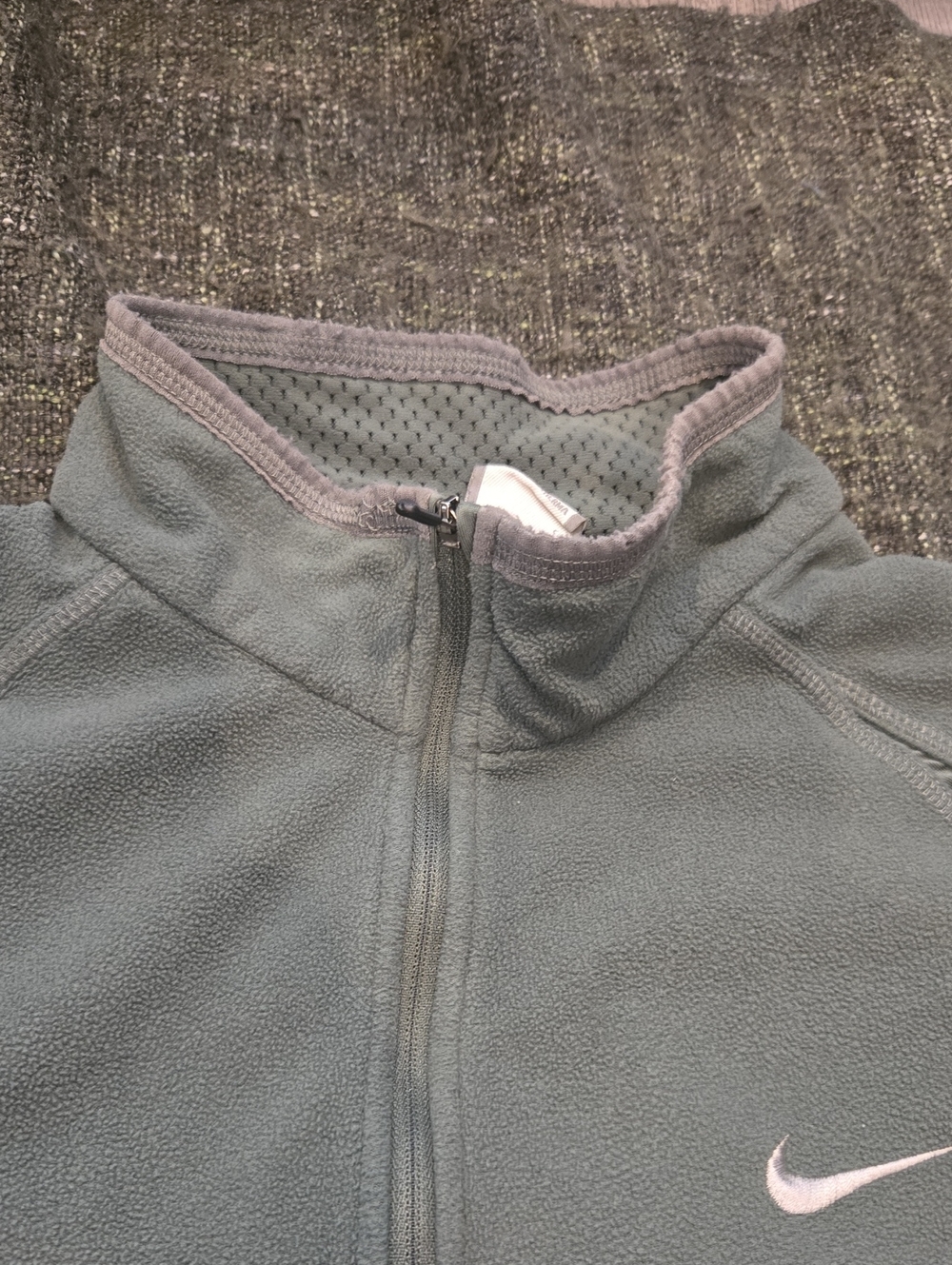 Nike Sage Green Half-Zip Pullover with Gray Panels - Picture 7 of 9